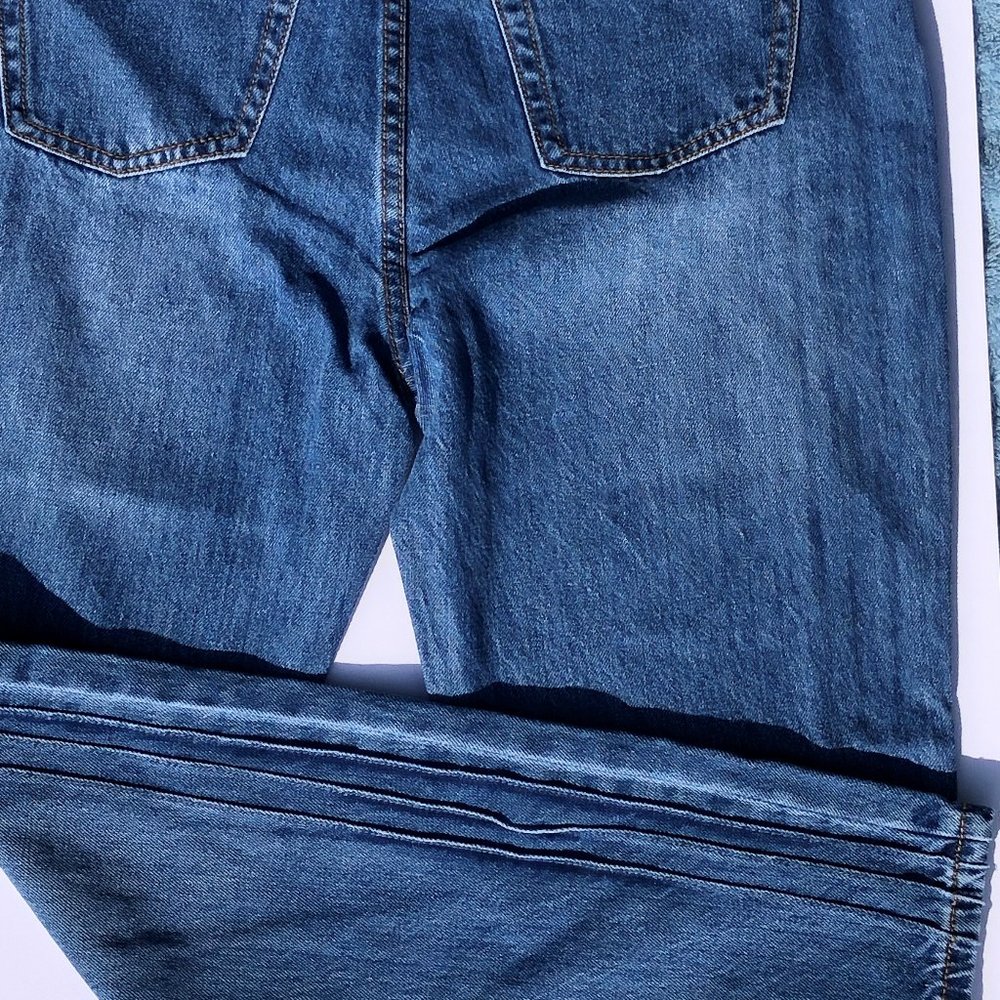 NWT Mom Jeans